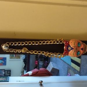 Betsy Johnson skull gold necklace